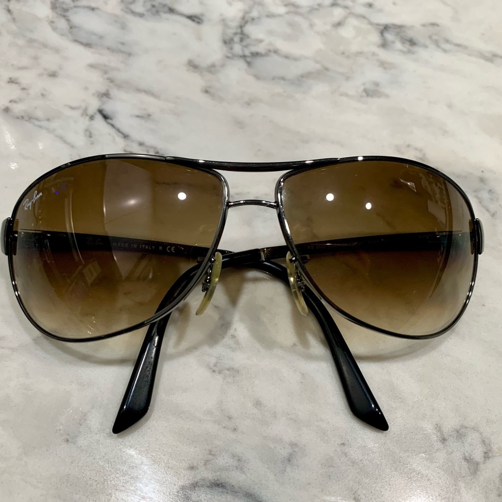 Ray-Ban 3342 Aviator Sunglasses